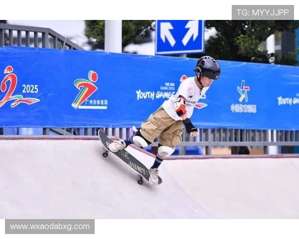 南京滑板队与广州滑板队的精彩对决分析与战术探讨