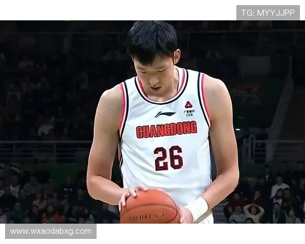 河内b队迎战多乐展开激烈较量期待精彩瞬间与精彩表现